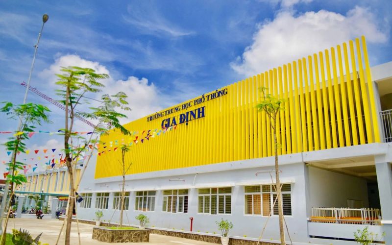 Trường THPT Gia Định