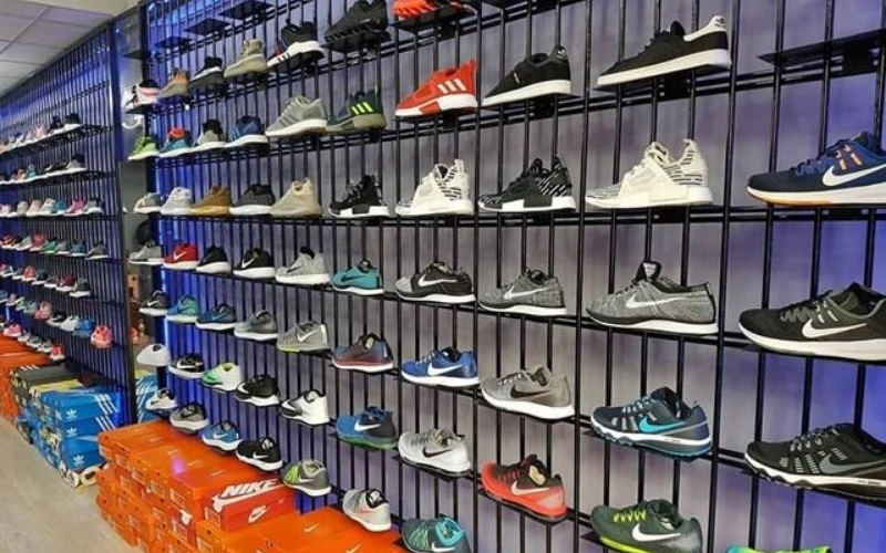 Sài Gòn Sneaker Store